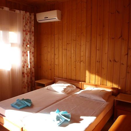 Эко-Отель Гагра Gagra Extérieur photo