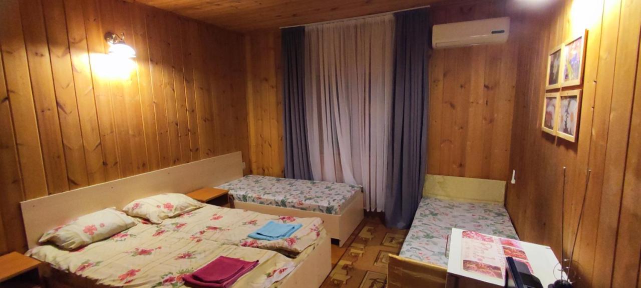 Эко-Отель Гагра Gagra Extérieur photo
