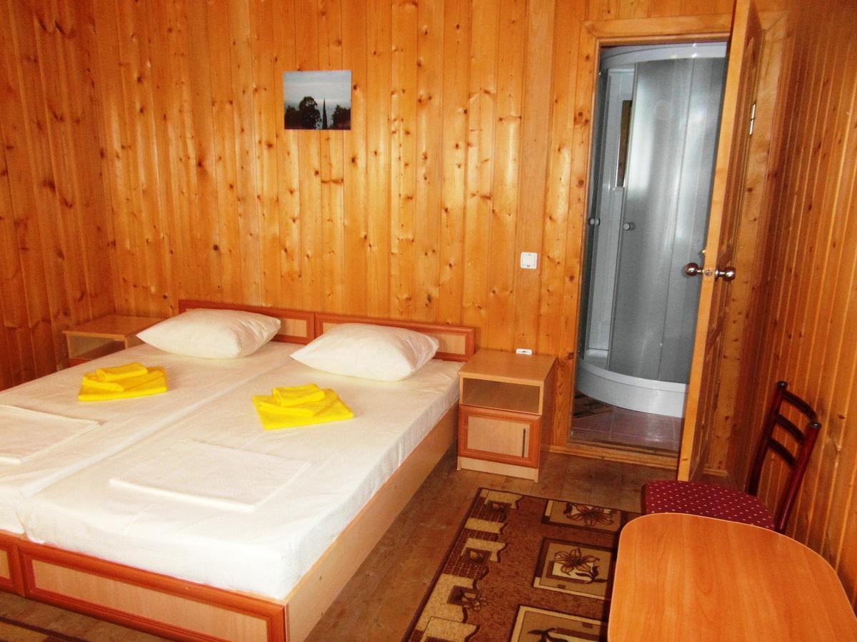 Эко-Отель Гагра Gagra Extérieur photo
